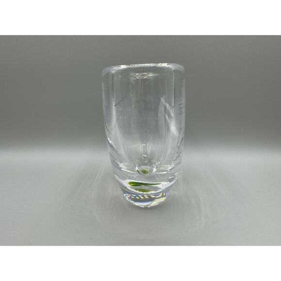 Vintage SIGNED Kosta LG 235 Clear Art Glass Vase Engraved Boat Decoration - Picture 4 of 11